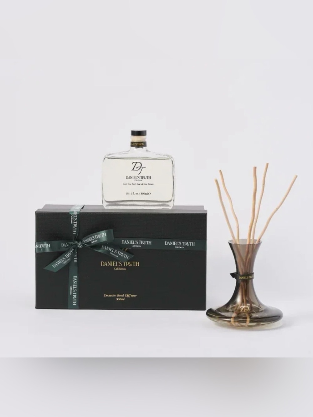DANIEL’S TRUTH DECANTER REED DIFFUSER SIGNATURE BOMBSHELLUTH